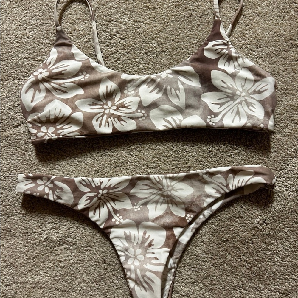 Benoa batik set